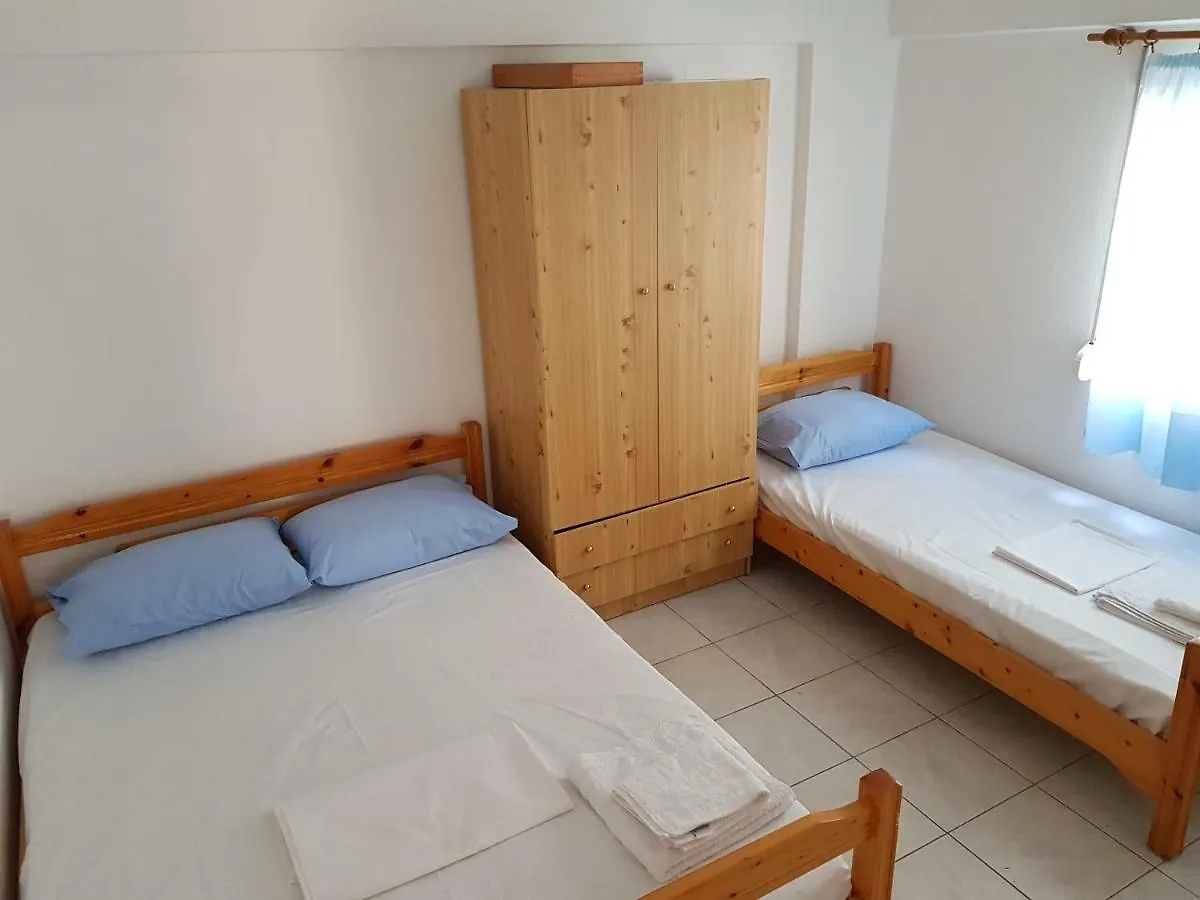 Apartment Flogita Beach House